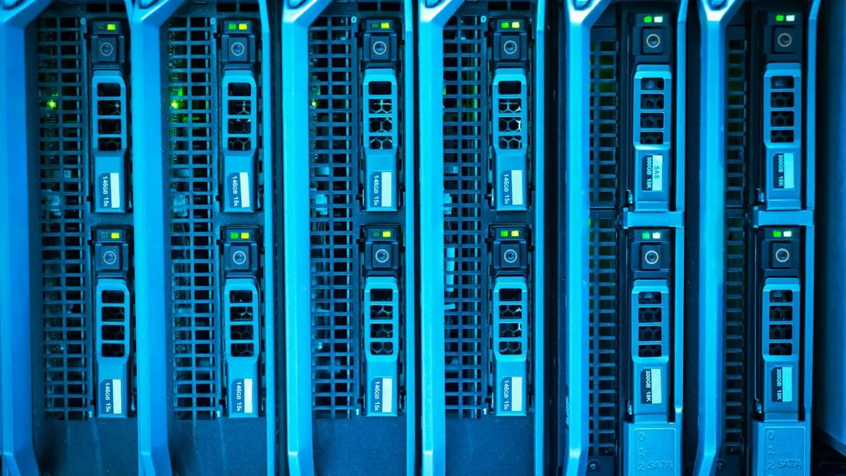 Тематическое фото для исследования: Безопасность контейнеров и Kubernetes: с чего начать