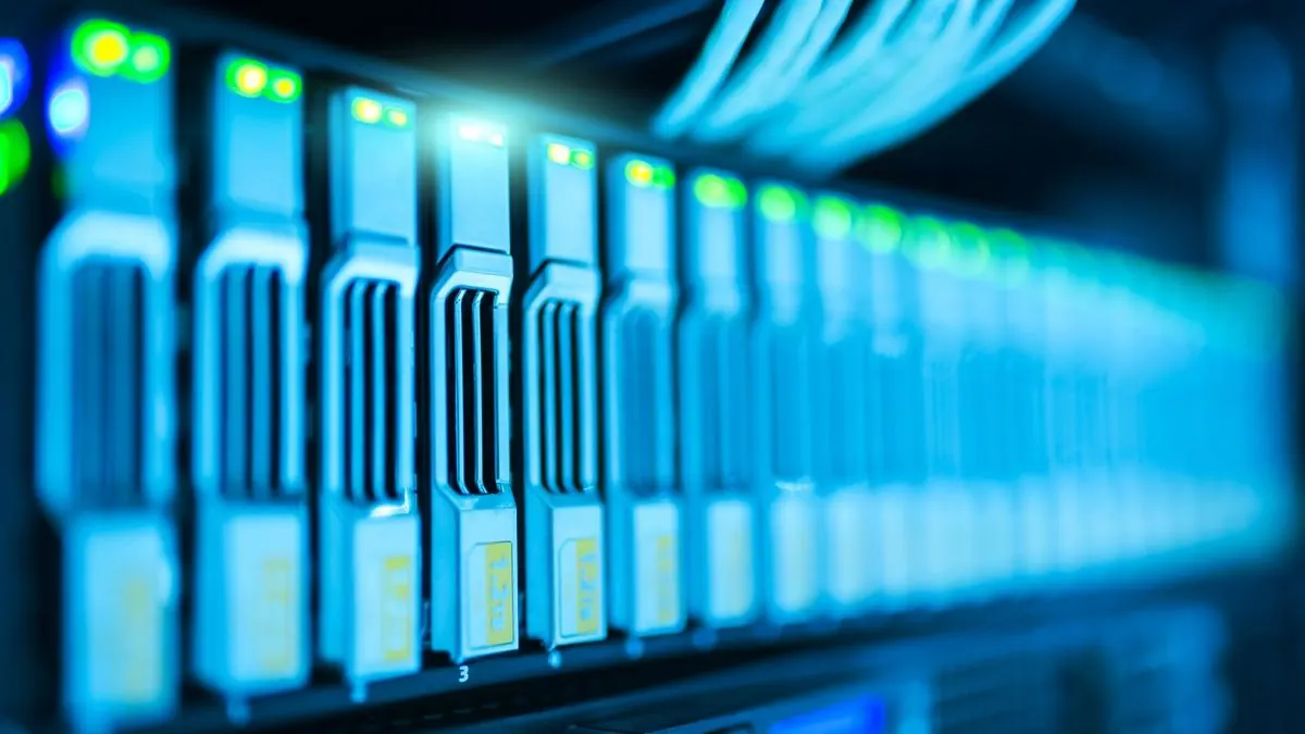 Тематическое фото для исследования: Database Activity Monitoring: как устроен аудит запросов к СУБД