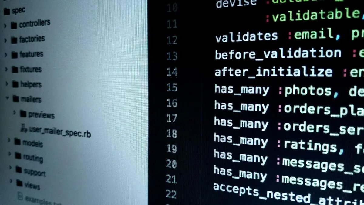 Тематическое фото для исследования: Как внедрить DevSecOps: дорожная карта Secure SDLC