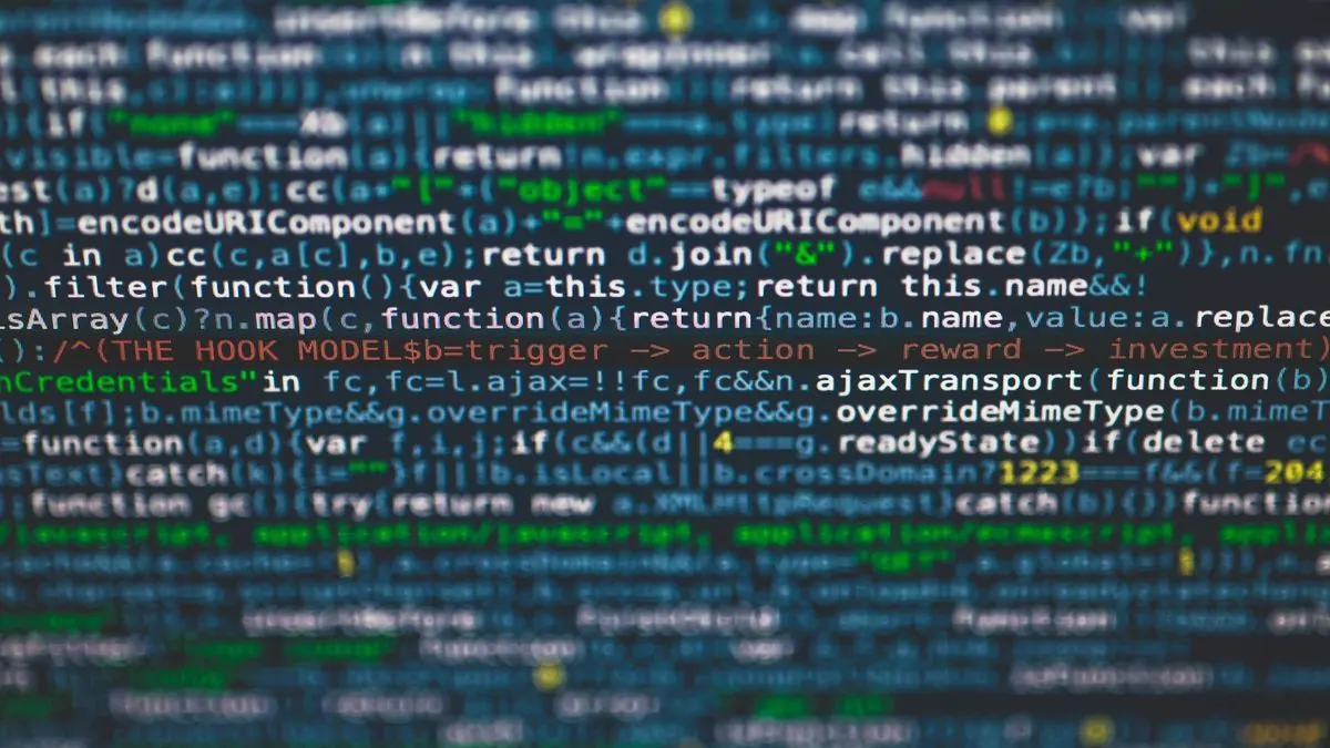 Тематическое фото для исследования: Как выбрать WAF: облачный или on-premise, чек-лист