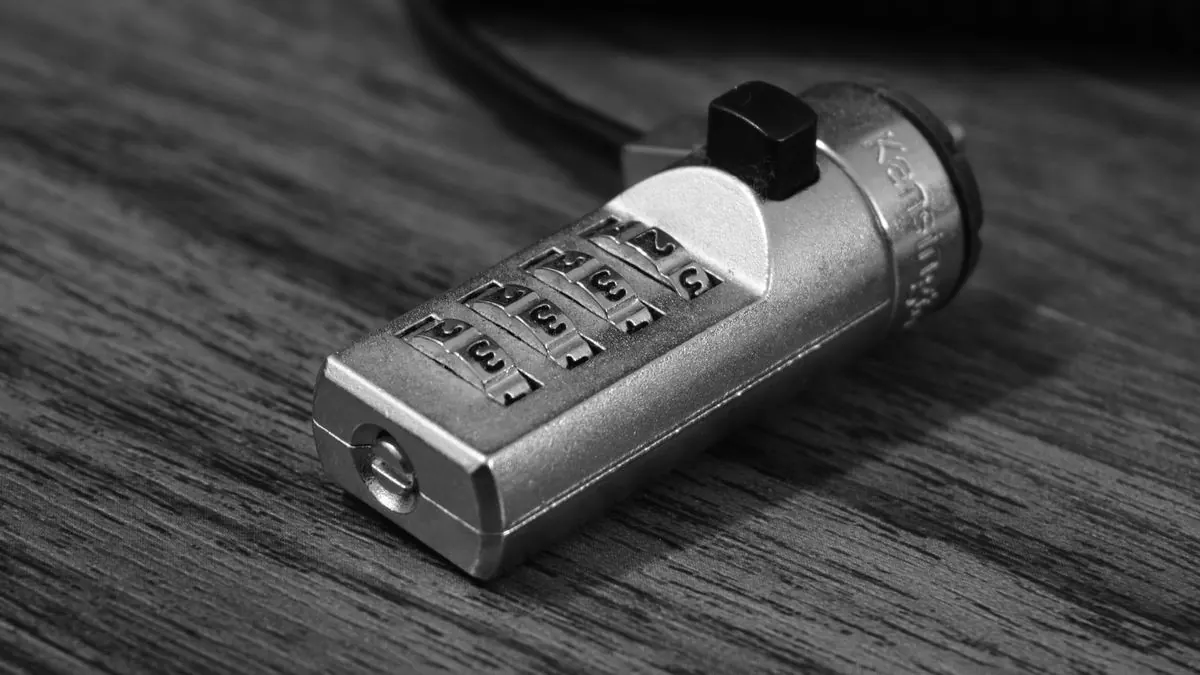Тематическое фото для исследования: PKI на ГОСТ-криптографии: КриптоПро и требования ФСБ