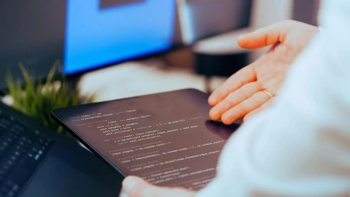 Тематическое фото для исследования: Threat modeling: как моделировать угрозы на старте проекта
